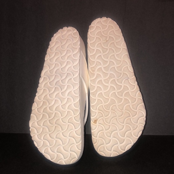 Birkenstock Honolulu White Flip Flop Sandals - Picture 6 of 7